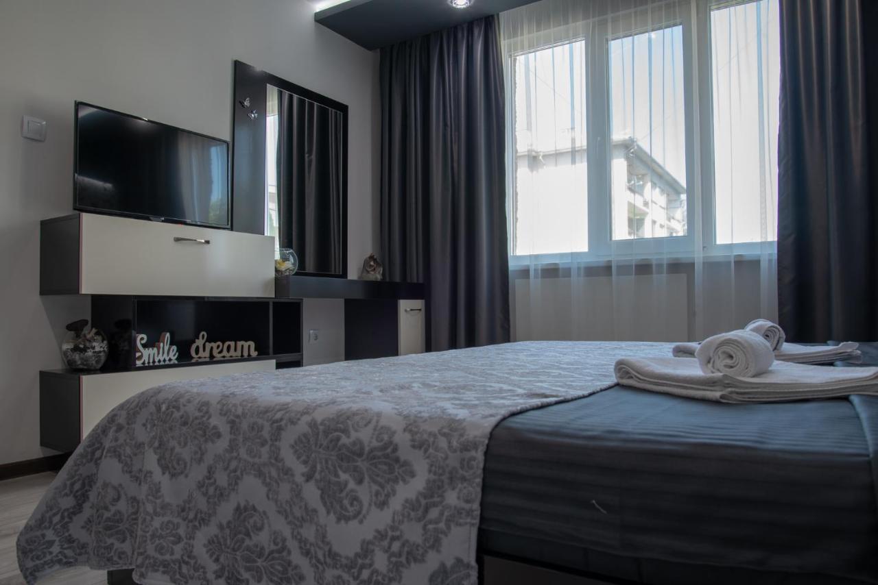 Apartment Central-Lux 1 Veliko Tŭrnovo Eksteriør bilde