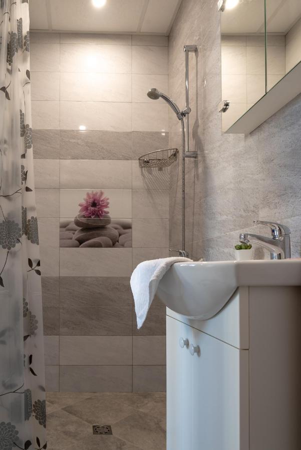 Apartment Central-Lux 1 Veliko Tŭrnovo Eksteriør bilde